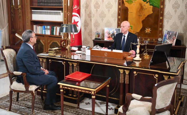 رئيس الجمهورية يبحث مع محافظ البنك المركزي تطبيق الفصلين 411 و412