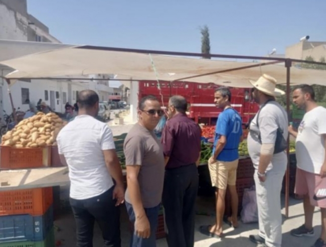 المنستير : إجراءات جديدة لتنظيم الانتصاب بالسوق الأسبوعية بخنيس