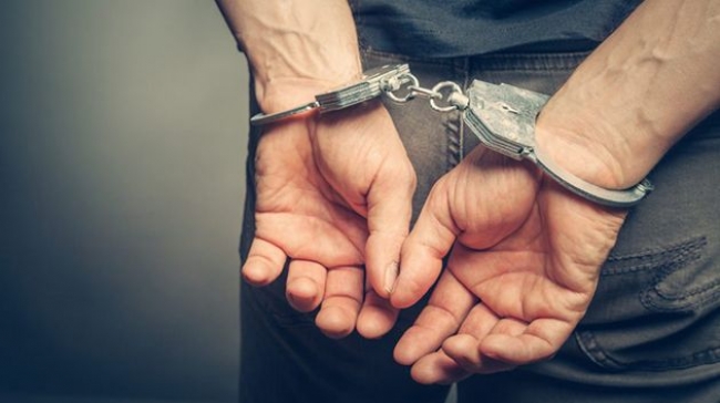 ستة أشهر سجنا لشاب أشهر سلاحا ناريا مزيفا خلال فعاليات أسطول الصمود