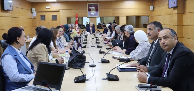 وزارة التجارة: الإنطلاق في إعداد الإستراتيجية الوطنية للحد من التبذير الغذائي