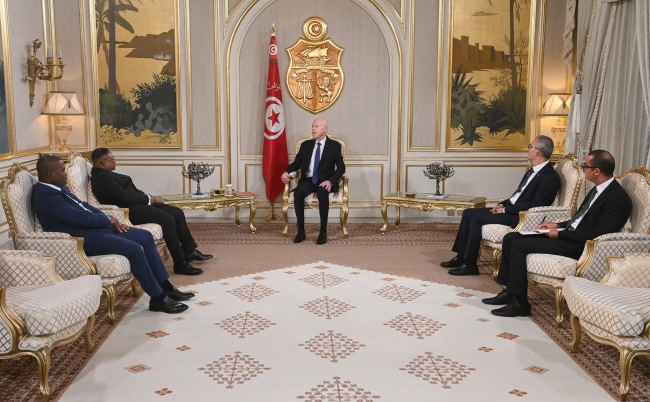 رئيس الجمهورية يتسلم اوراق اعتماد سفراء أجانب جدد بتونس
