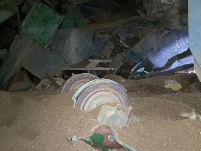 قفصة: حادث انقلاب قطار فسفاط بجبل الثالجة بالمتلوي يُودي بحياة أحد أفراد الطاقم