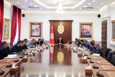 لجنة المشاريع الكبرى: الانطلاق الفوري في إنجاز أشغال عدد من المستشفيات وإدراج وحدة إنتاج الأكياس البلاستكية بالمزونة ضمن قائمة المشاربع الكبرى