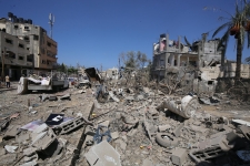 استشهاد 27 فلسطينيا في قصف صهيوني على عدة مناطق في قطاع غزة