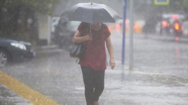 نشرة متابعة: انخفاض ملحوظ في درجات الحرارة و أمطار محليا غزيرة