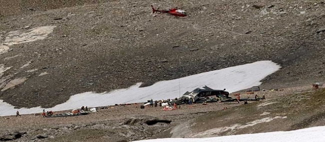 وفاة كل ركاب الطائرة العسكرية بعد سقوطها في شرق سويسرا 