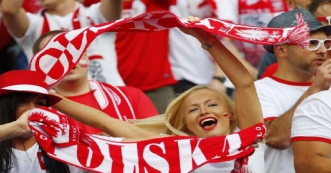 عودة جماهير كرة القدم في بولندا إلى الملاعب اعتبارا من 19 جوان
